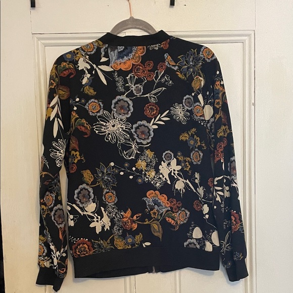 Floral Zip-Up Jacket - Picture 3 of 4